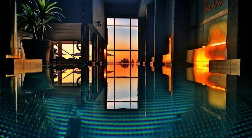 Hotel Mett Barcelona 5*,