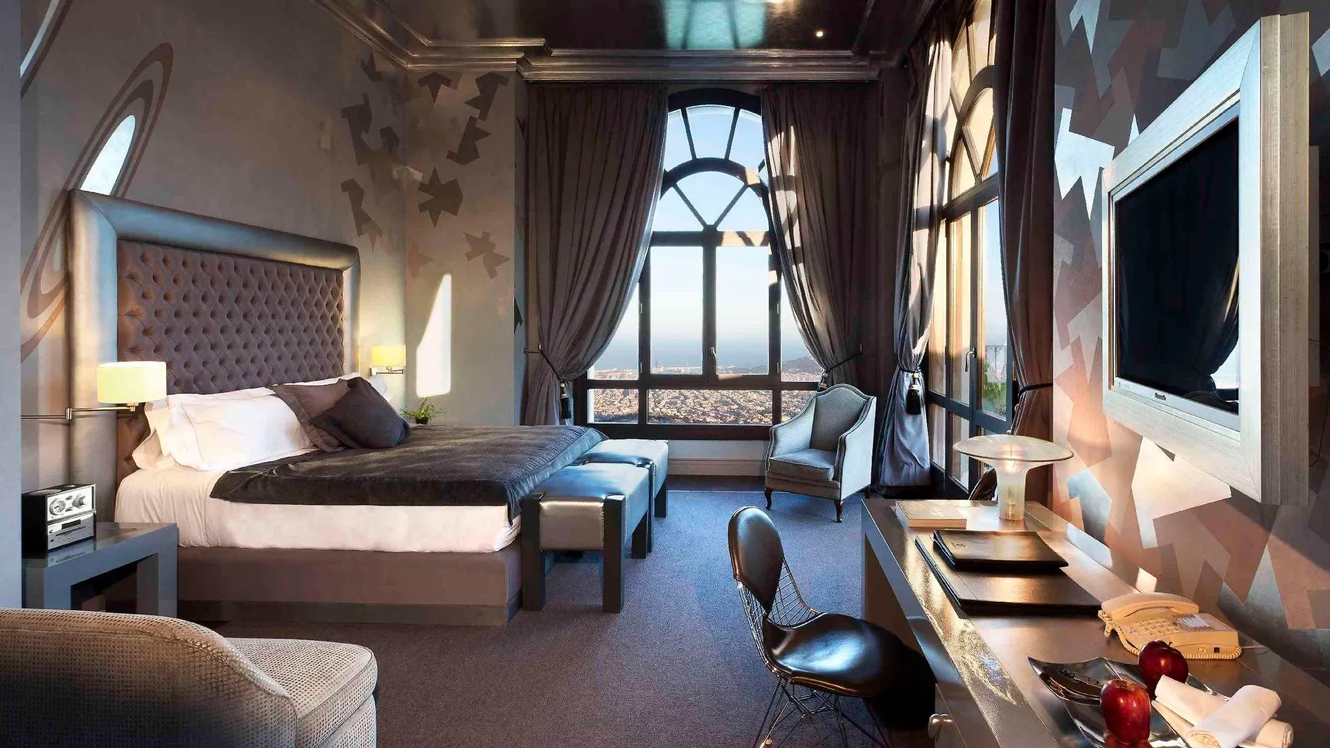 Hotel Mett Barcelona 5*,  Španělsko