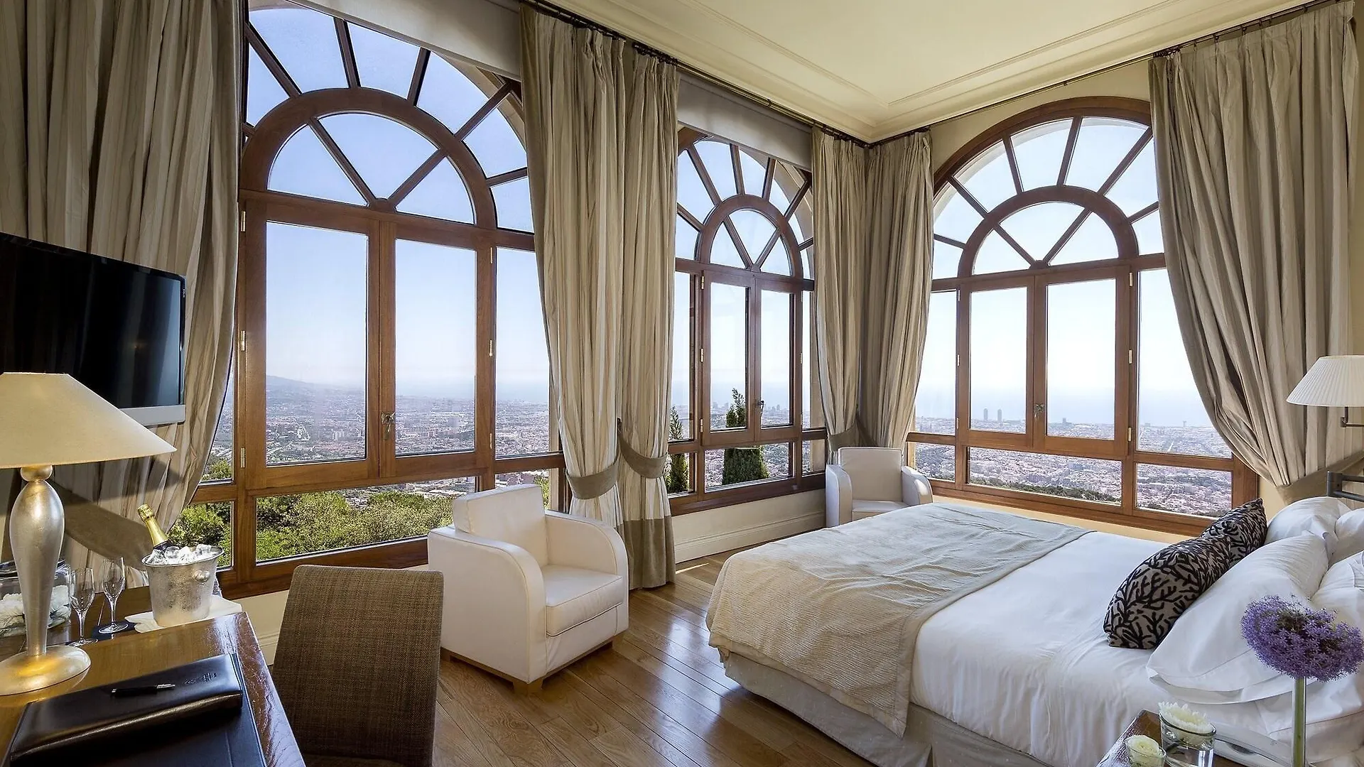 Mett Barcelona Hotell Spanien