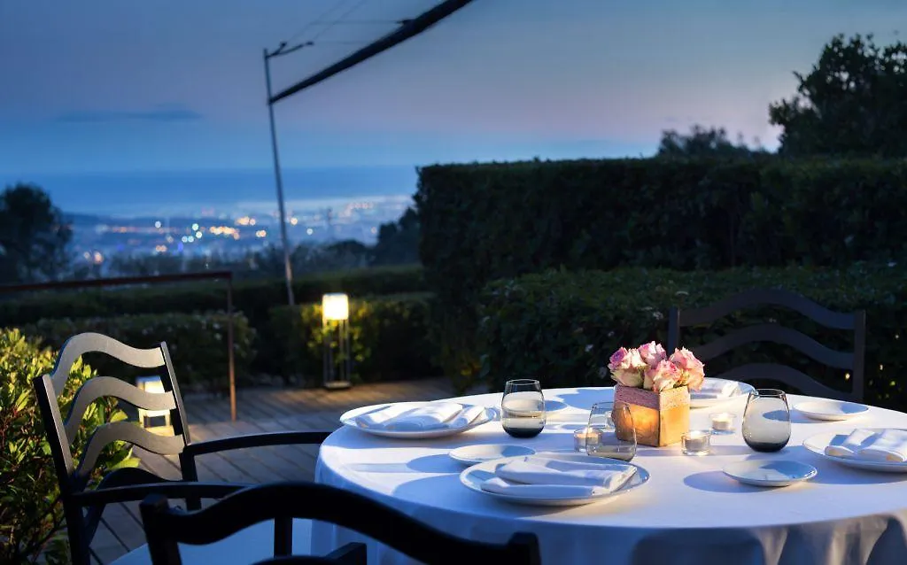 Mett Barcelona Hotell 5*,