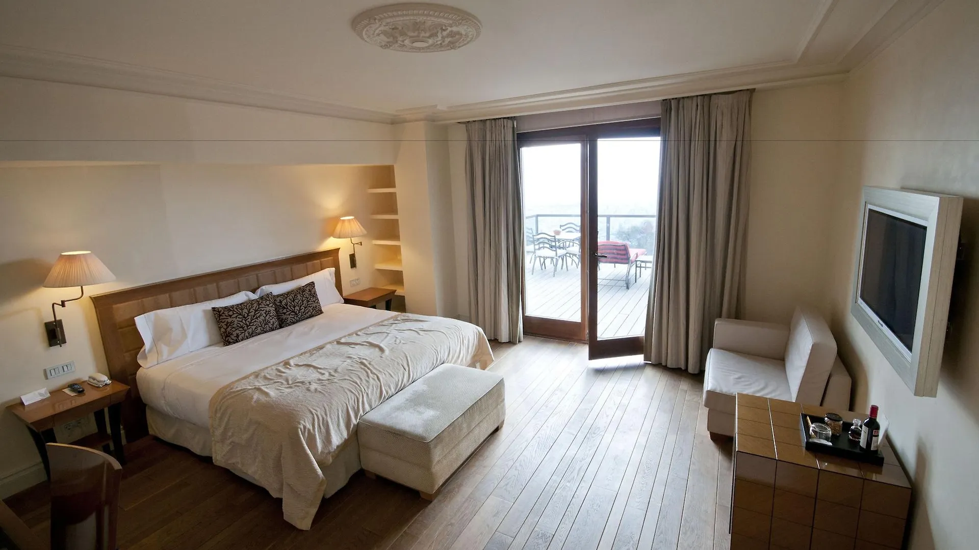 Mett Barcelona Hotell